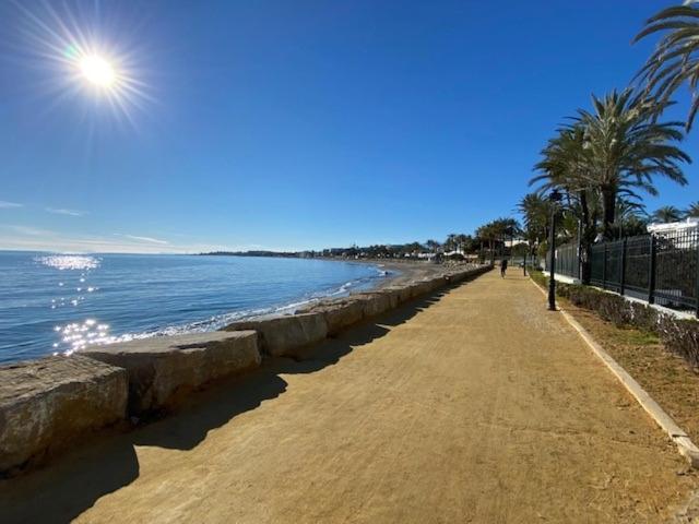 Palmsea Marbella-Estepona Buenas Noches Exterior photo